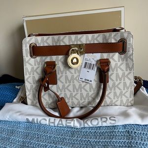 Michael Kors purse